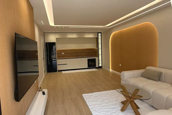 Shtepi ne shitje Apartament ne Tirane, 2+1, Mobilimi E mobiluar, Pagesa 16,500,000  Leke.