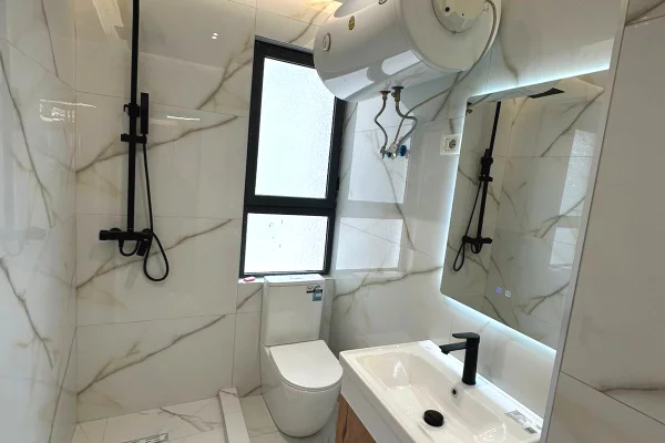 Shtepi ne shitje Apartament ne Tirane, 2+1, Mobilimi E mobiluar, Pagesa 225,000  Euro.