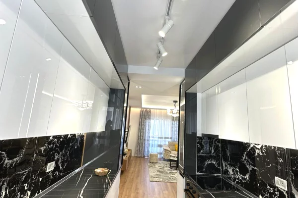 Shtepi ne shitje Apartament ne Tirane, 2+1, Mobilimi E mobiluar, Pagesa 225,000  Euro.