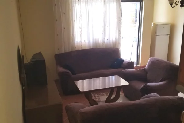 House for Rent 1+1 in Tirana - 33,000 Leke