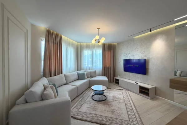 Shtepi ne shitje 3+1 ne Tirane - 280,000 Euro