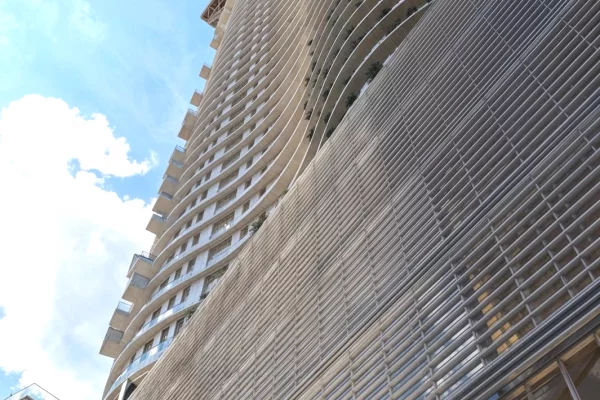Shtepi ne shitje Apartament ne Tirane, 1+1, Mobilimi Bosh, pa mobiluar, Pagesa 274,617  Euro.