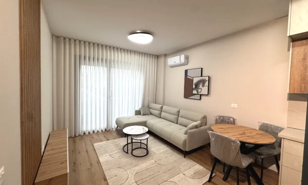 Shtepi me qera Apartament ne Tirane, 1+1, Mobilimi E mobiluar, Pagesa 70,000  Leke.