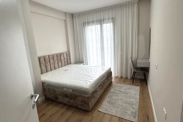 Shtepi me qera Apartament ne Tirane, 1+1, Mobilimi E mobiluar, Pagesa 70,000  Leke.