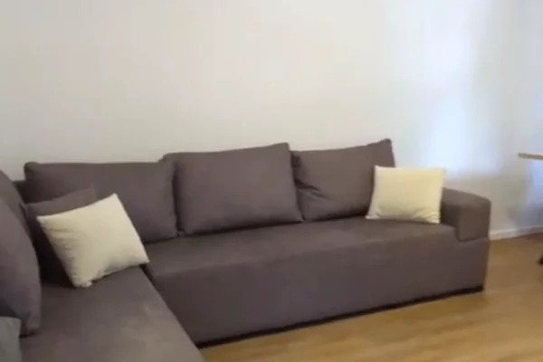 Shtepi ne shitje 1+1 ne Tirane - 129,000 Euro