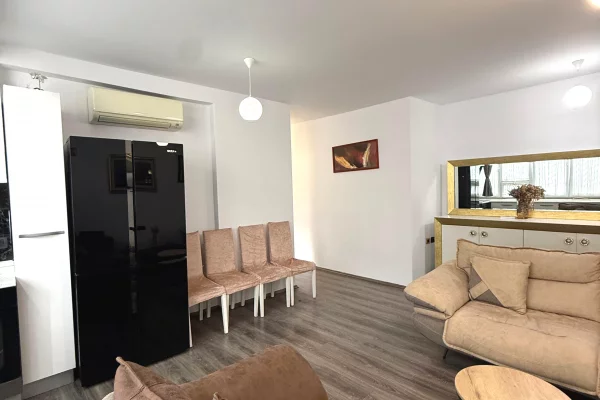 Shtepi ne shitje Apartament ne Tirane, 2+1, Mobilimi E mobiluar, Pagesa 189,000  Euro.
