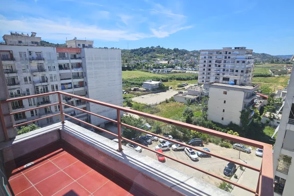 Shtepi me qera Apartament ne Tirane, 2+1, Mobilimi E mobiluar, Pagesa 50,000  Leke.
