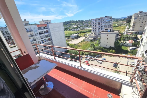 Shtepi me qera Apartament ne Tirane, 2+1, Mobilimi E mobiluar, Pagesa 50,000  Leke.