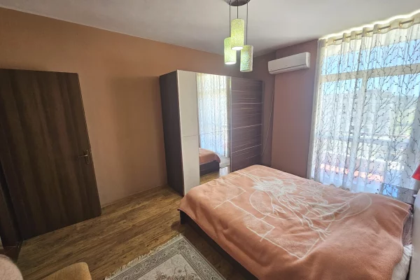 Shtepi me qera Apartament ne Tirane, 2+1, Mobilimi E mobiluar, Pagesa 50,000  Leke.