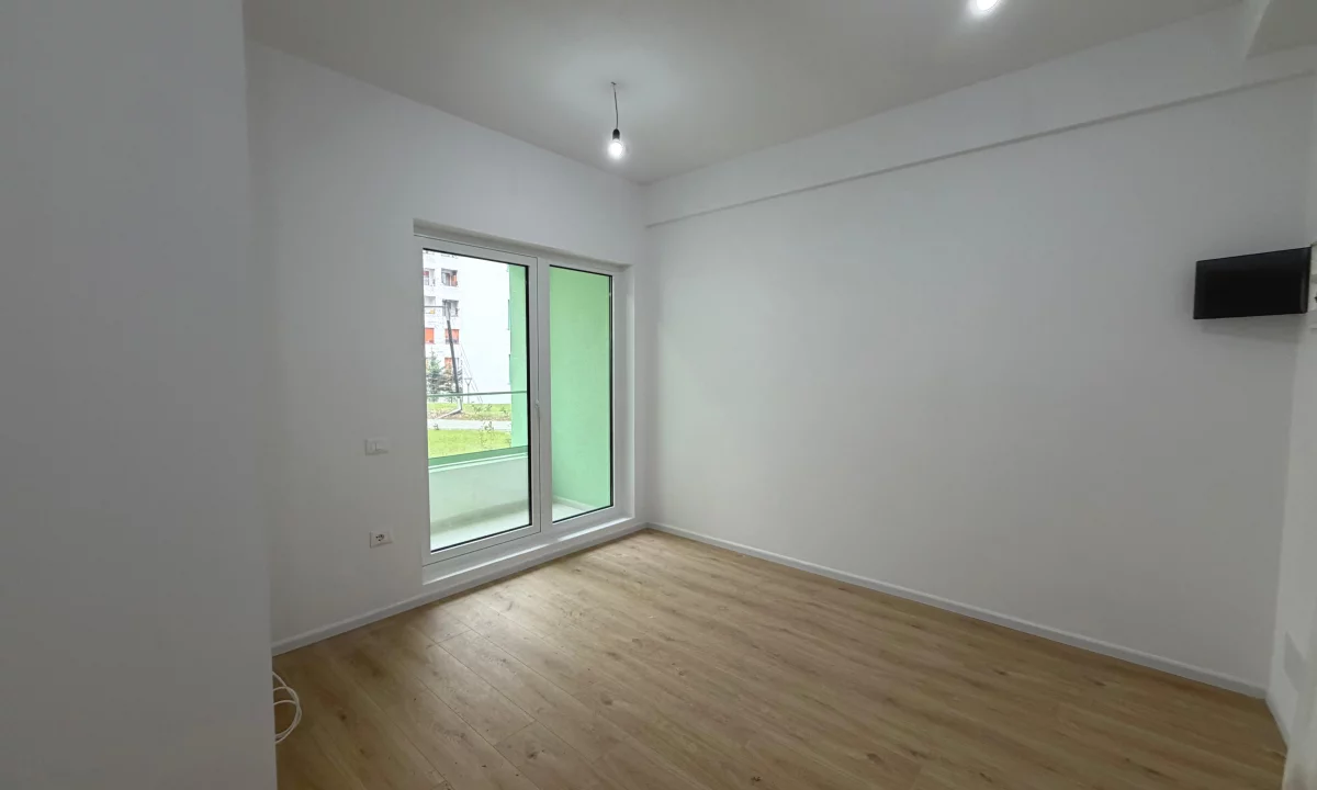 Shtepi ne shitje Apartament ne Tirane, 1+1, Mobilimi Bosh, pa mobiluar, Pagesa 8,460,000  Leke.
