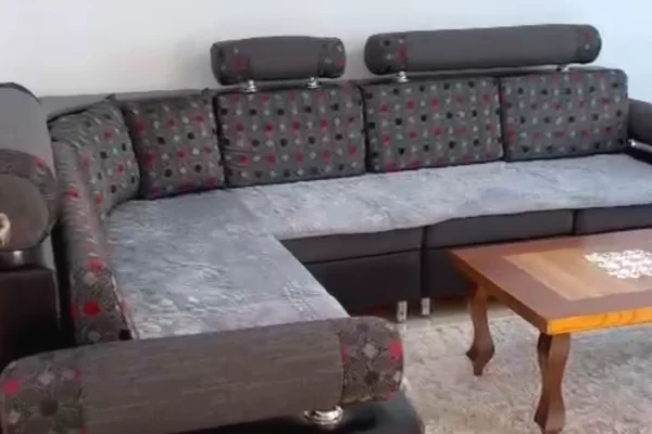 Shtepi me qera 1+1 ne Tirane - 40,000 Leke