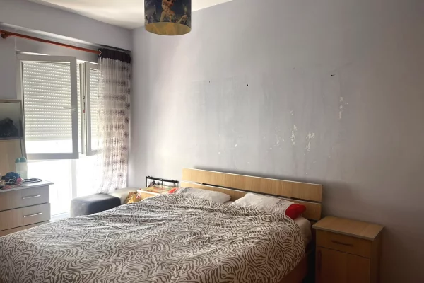 Shtepi ne shitje Apartament ne Tirane, 2+1, Mobilimi E mobiluar, Pagesa 235,000  Euro.