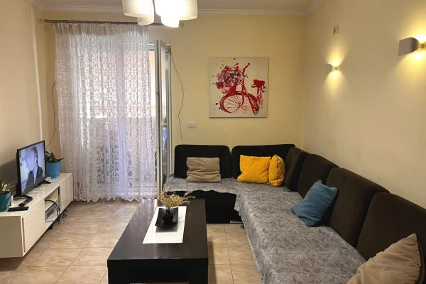 Shtepi ne shitje 2+1 ne Tirane - 235,000 Euro