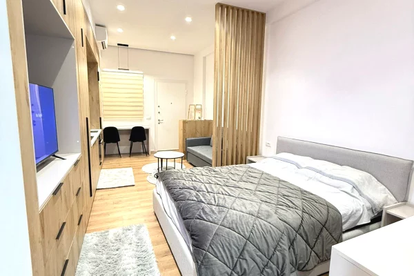 Shtepi ne shitje Apartament ne Tirane, Garsoniere, Mobilimi E mobiluar, Pagesa 55,000  Euro.