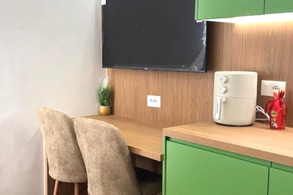 Shtepi ne shitje Apartament ne Tirane, 1+1, Mobilimi E mobiluar, Pagesa 95,000  Euro.