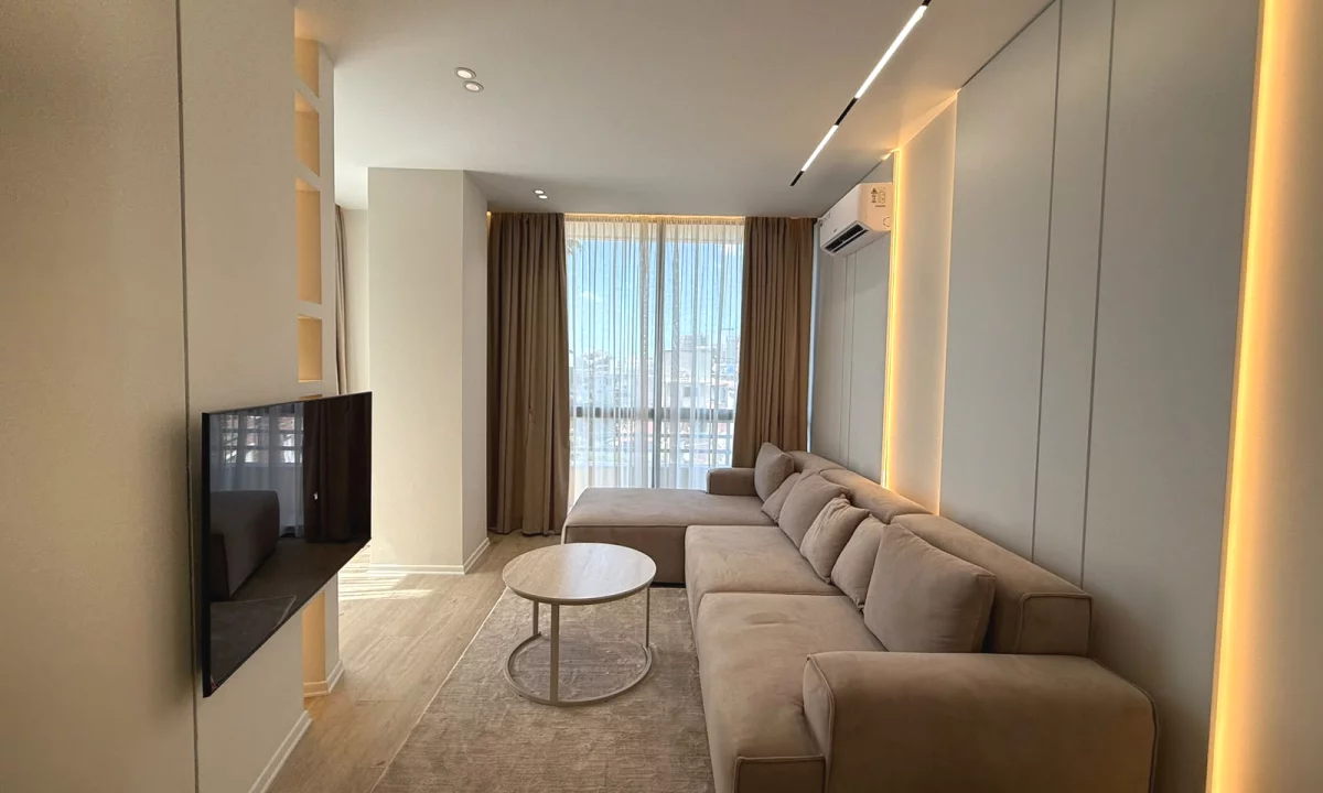 Shtepi ne shitje Apartament ne Tirane, 2+1, Mobilimi E mobiluar, Pagesa 238,000  Euro.