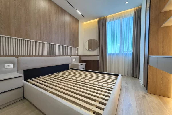 Shtepi ne shitje Apartament ne Tirane, 2+1, Mobilimi E mobiluar, Pagesa 238,000  Euro.
