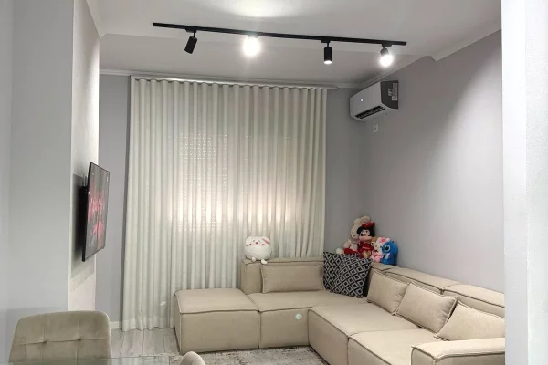 Shtepi ne shitje 1+1 ne Tirane - 185,000 Euro