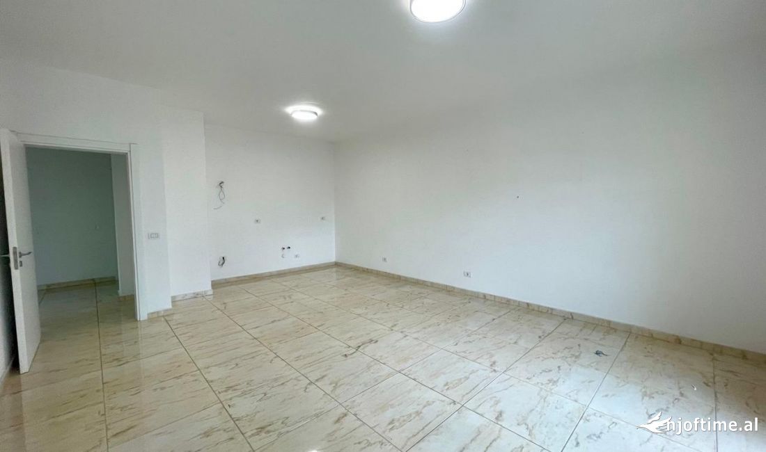 APARTAMENT 2+1 PER QERA PER ZYRA 