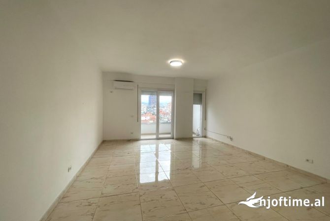 APARTAMENT 2+1 PER QERA PER ZYRA 
