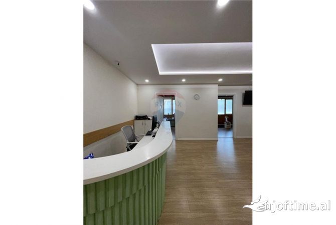Ambient biznesi ne shitje 3+1 ne Tirane - 450,000 Euro