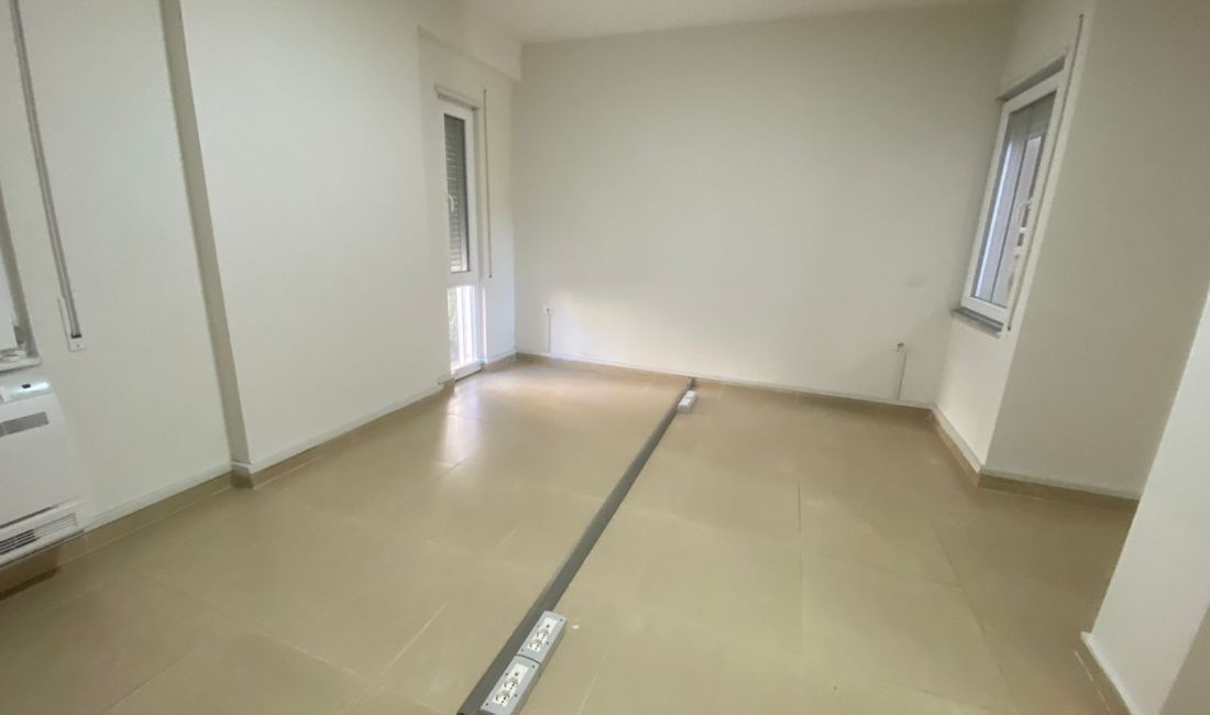 AMBIENT PER ZYRA TE RRUGA KOSOVARVE 