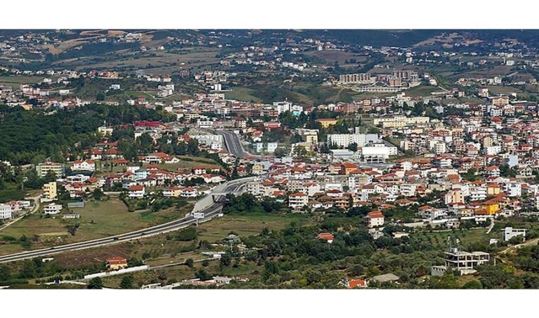 GODIN PER QERA NE SAUK TE RI 