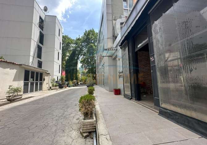 Business Property in Sale 1+1 in Tirana - 850,000 Euro