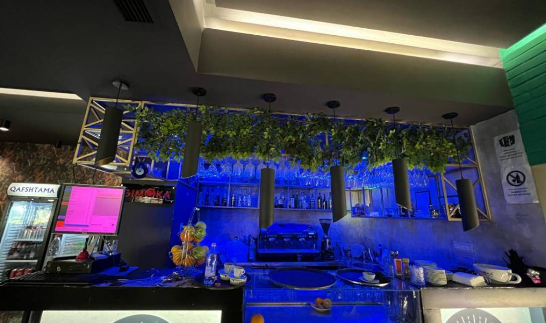Shitet Biznesi Bar-Kafe Lounge ne Blv Bajram Curri, Perballe Delijorgjit!
