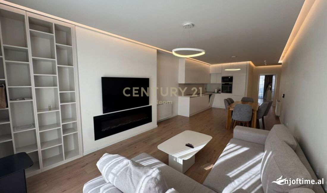 Shtepi ne shitje Apartament ne Tirane, 2+1, Mobilimi E mobiluar, Pagesa 340,000  Euro.