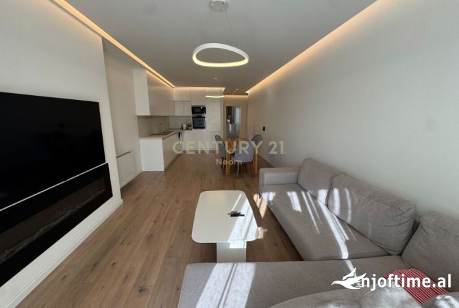 Shtepi ne shitje Apartament ne Tirane, 2+1, Mobilimi E mobiluar, Pagesa 340,000  Euro.