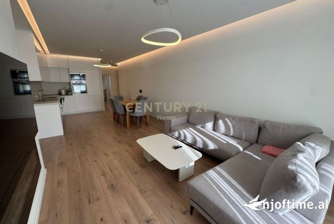 Shtepi ne shitje Apartament ne Tirane, 2+1, Mobilimi E mobiluar, Pagesa 340,000  Euro.