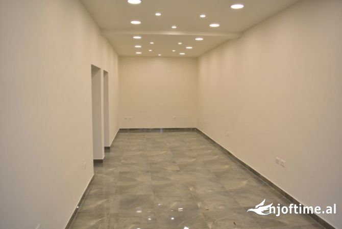Business Property in Sale 1+1 in Tirana - 525,000 Euro