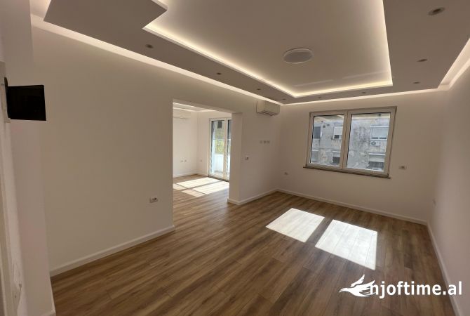 📣 QERA Apartament 2+1 📍 Prane Kafe Flores , Qender Tirane ✨   🏢 1200 euro 
