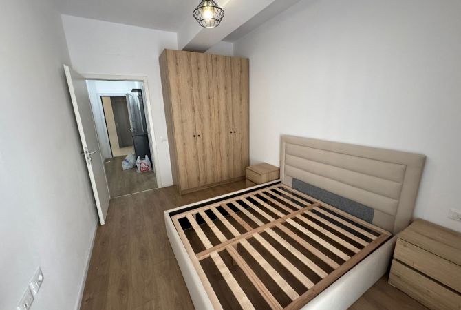 Shtepi me qera Apartament ne Tirane, 1+1, Mobilimi E mobiluar, Pagesa 400  Euro.