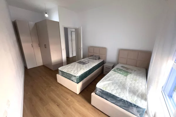 Shtepi me qera Apartament ne Tirane, 1+1, Mobilimi E mobiluar, Pagesa 400  Euro.