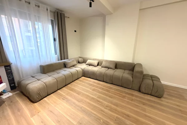 Casa in vendita 2+1 a Tirana - 16,000,000 Leke