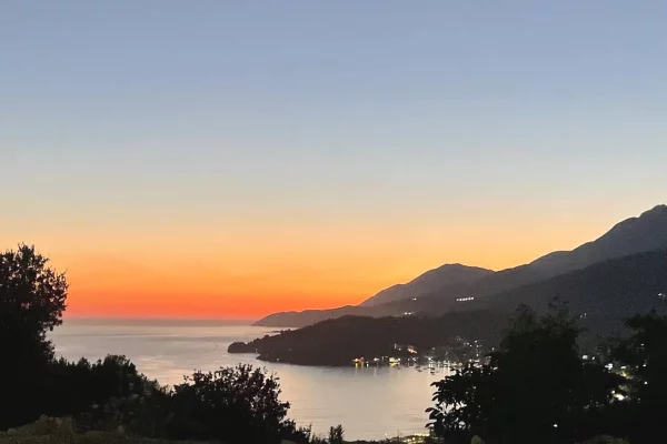 Truall ose Toke ne Himare - 2,800,000 Euro