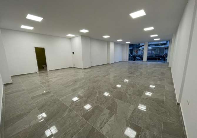 Jepet Ambient Biznesi me Qira tek Rruga Ndre Mjeda 