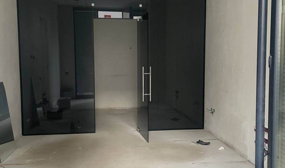 Jepet Ambient Biznesi me Qira tek Kontakti/Ish Parku i Autobuseve 