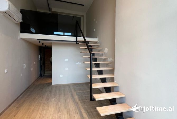 Ambient Zyre  per qira, Kompleksi Golden Park 3