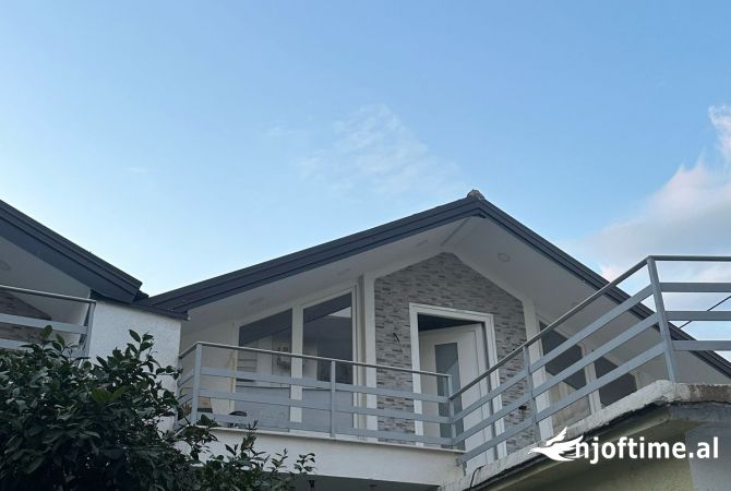 Jepen 2 vila 2 kateshe me qira, tek selvia 