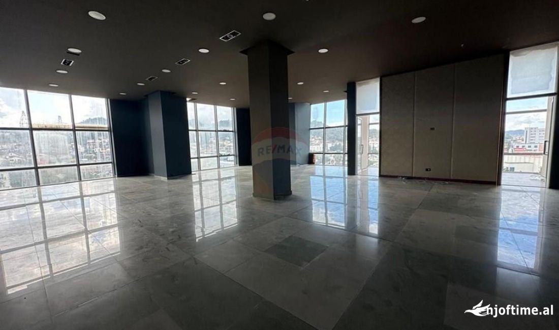 AMBIENT BIZNESI ME QIRA PRANE QTU-SE