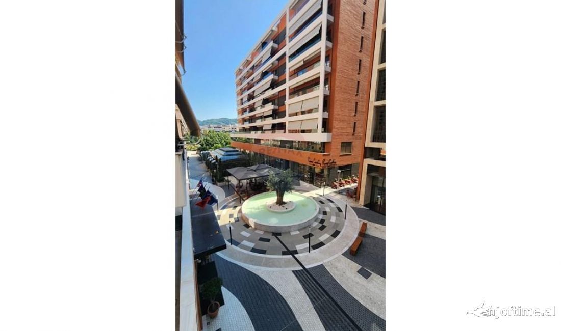 AMBIENT PER ZYRA TEK KOMPLEKSI DELIJORGJI