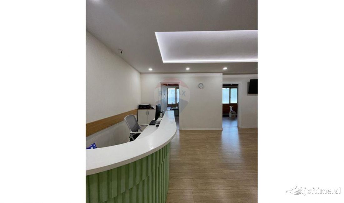 *AMBIENT NE SHITJE I INVESTUAR-Rruga e Kavajes