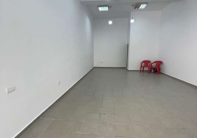 Ambient biznesi me qera 1+1 ne Tirane - 400 Euro