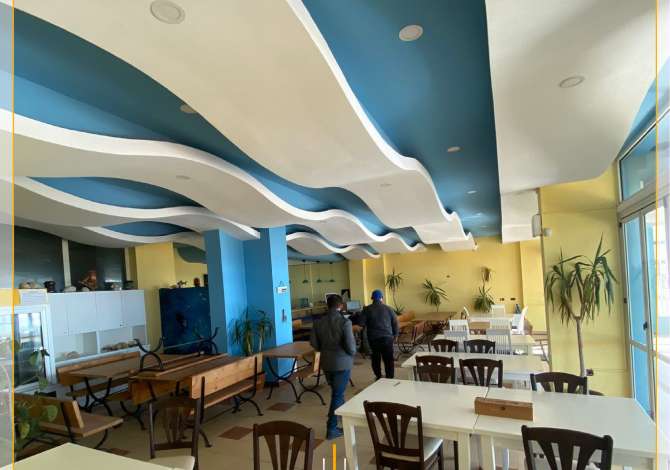 JEPET ME QIRA RESTORANT I KOMPLETUAR