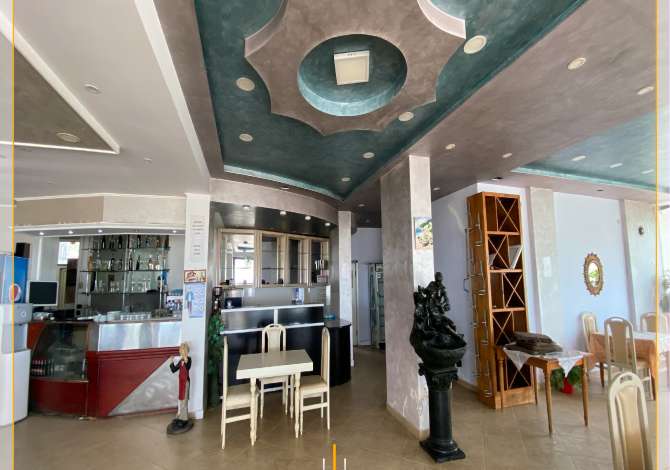 JEPET ME QERA BAR-RESTORANT