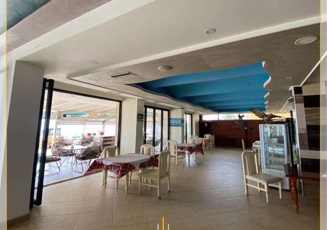 JEPET ME QERA BAR-RESTORANT