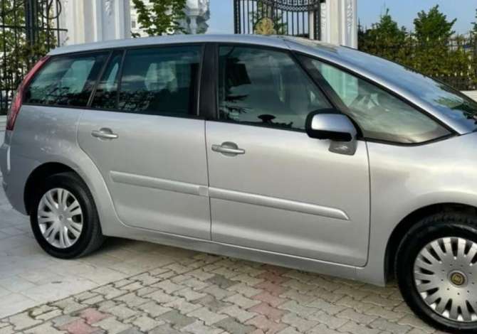 Noleggio Auto a Durazzo - 45 Euro